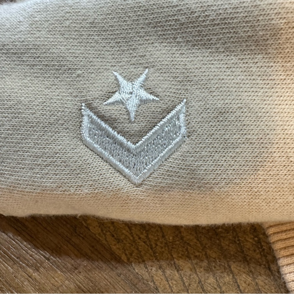 Converse Colorblock Crewneck Sweater - Picture 9 of 11